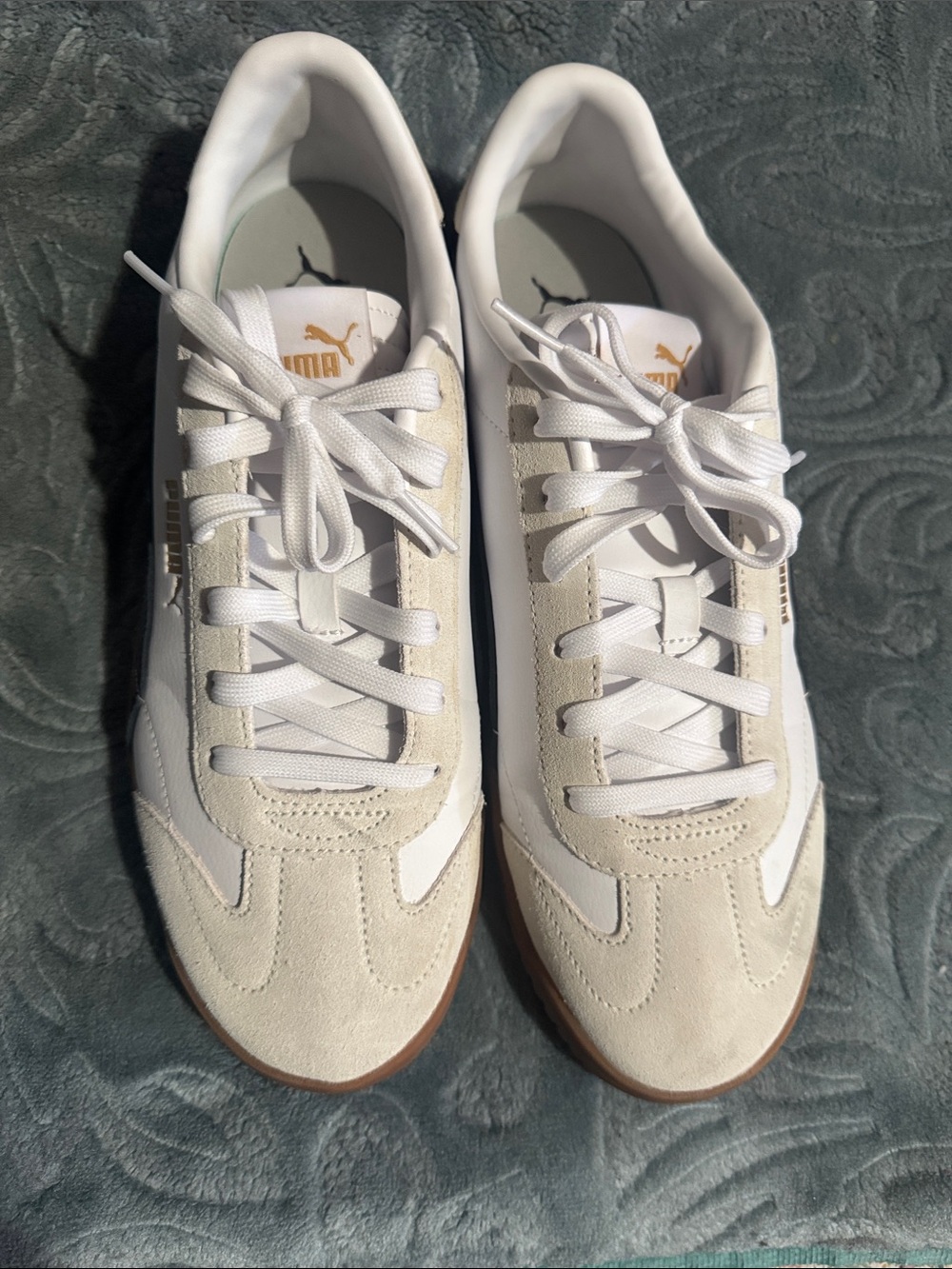 Puma White & Beige Low-Top Sneakers with Gold Logo